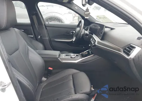 2024 BMW 3 Series 330I z USA, uszkodzony, nr VIN 3MW69FF0XR8E38275